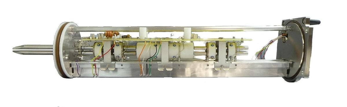 Used AB Sciex API 2000 Linear Ion Triple Quadrupole Q1 Q3 018777 017318 Working