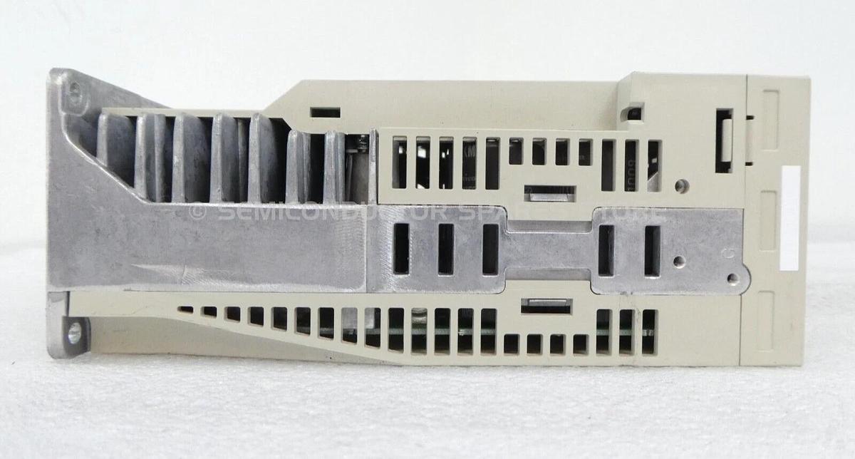Used Yaskawa Electric SGDS-10A72AY584-E Servo Drive SERVOPACK SynqNet 200V Working