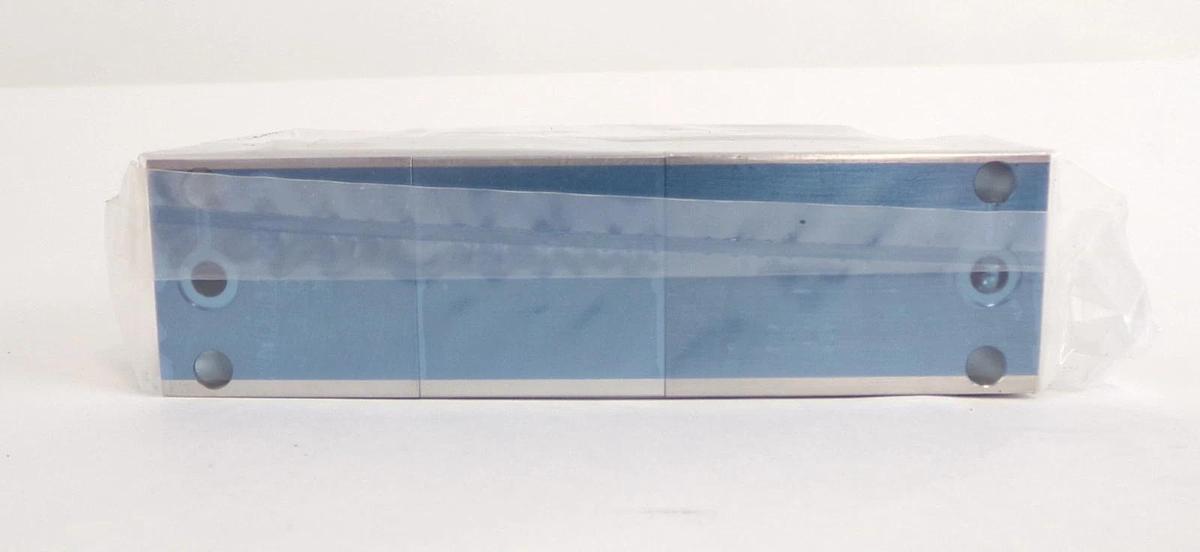 Used Brooks Instrument GF120C-110025 Mass Flow Controller MFC 50 SCCM C4F8 New Spare