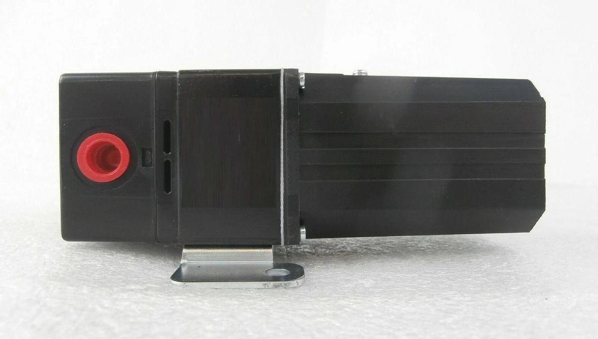 Waton Smith AD018X I/P Converter Type 423 SCP Global 00041733-00 New Surplus