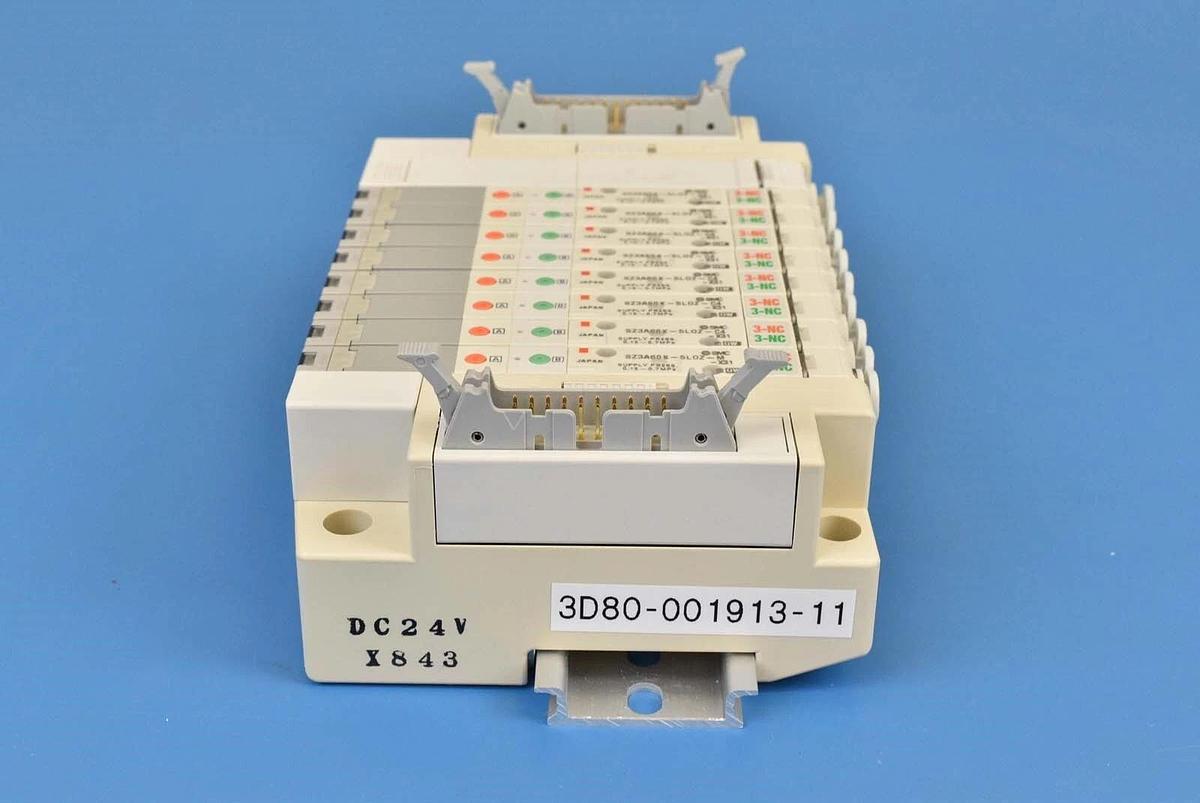 Used Tokyo Electron Ltd 3D80-001913-11 8 Port Pneumatic Manifold Working