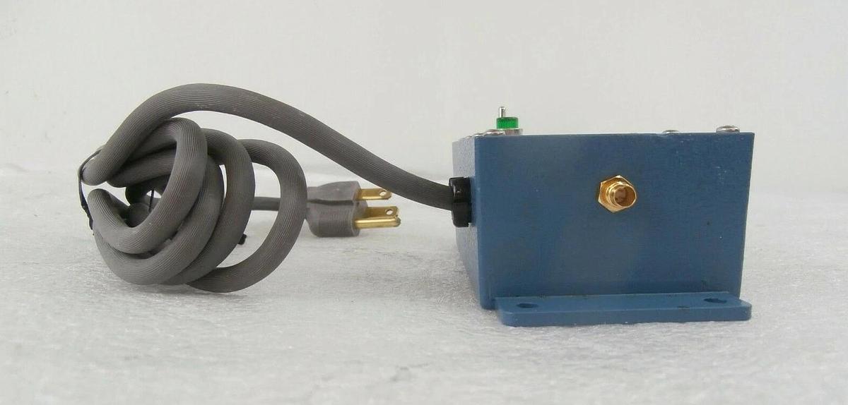 Omega Engineering ACC-PS4 AC Powered Triaxial Accelerometer Power Supply New