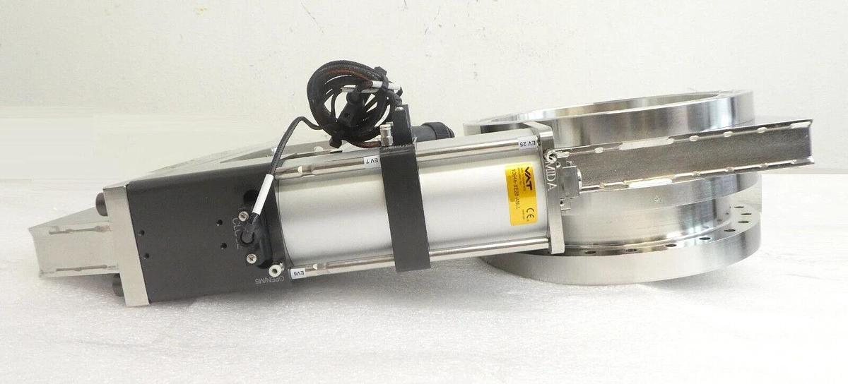 Used VAT 10846-XE28-ANL1 UHV Ultra High Vacuum Gate Valve AMAT 3870-03969 Working