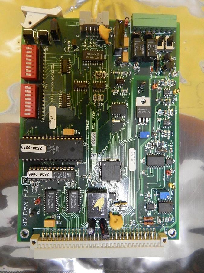 Used Schumacher 1730-3002 Reservoir Controller PCB Card J0403066-1 Used Working