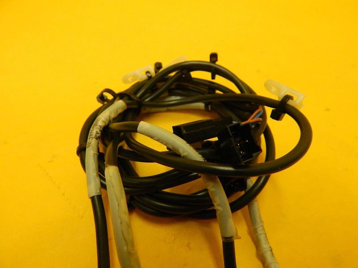 Used Omron E3L-2DC4 Photoelectric Switch Reseller Lot of 4 Used Working