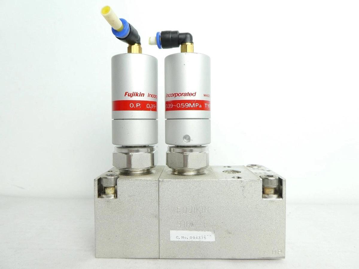 Used Fujikin 094375 Valve Manifold FBSDAL-6.35UGF-2B3-DVD Lot of 11 Used Working