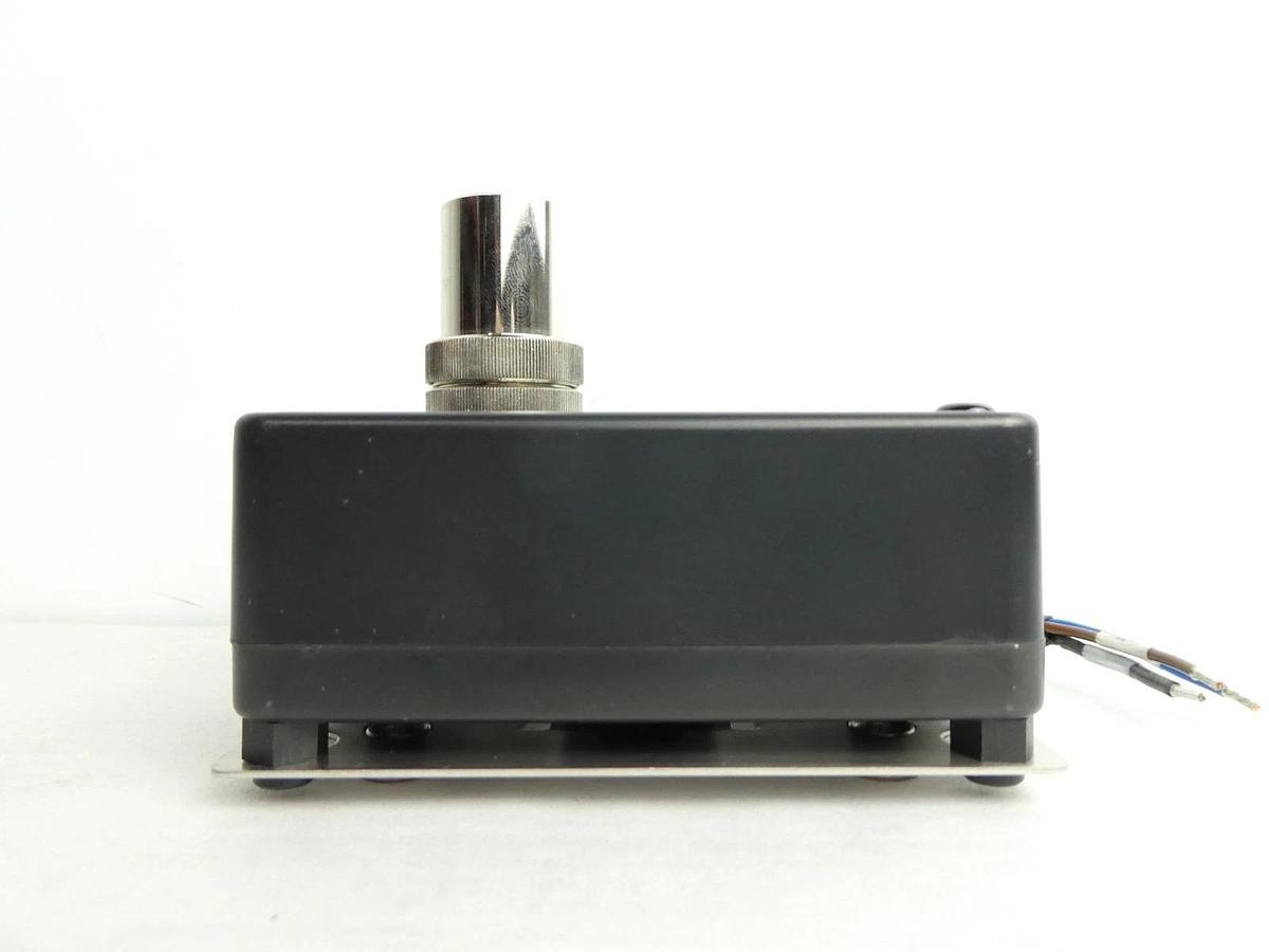 MST FMK 9002 HCl Remote Sensor Head ASM 02-330558C01 New Surplus