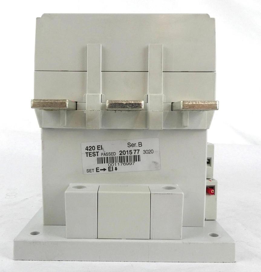 Used AB Allen-Bradley 100-D420 Industrial Contactor 100-D 110-130V Chipped Working