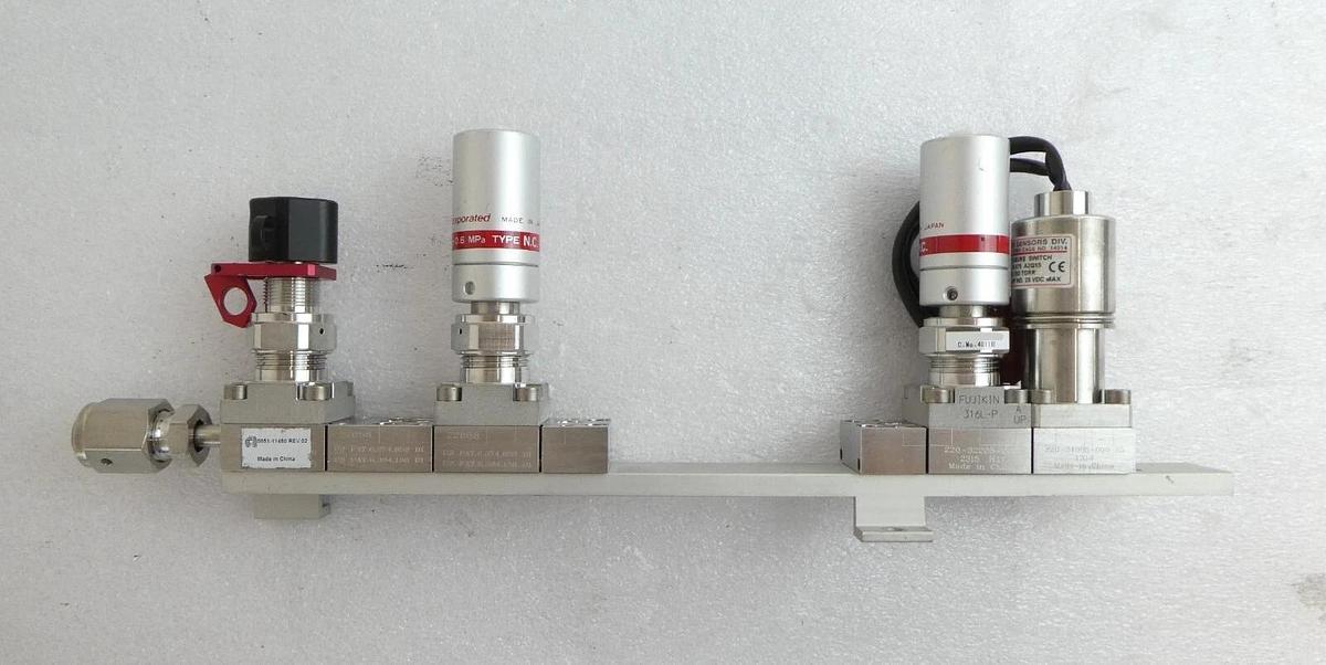 Used AMAT Applied Materials 0051-11480 Valve Assembly E36W-L50 Lot of 8 Working