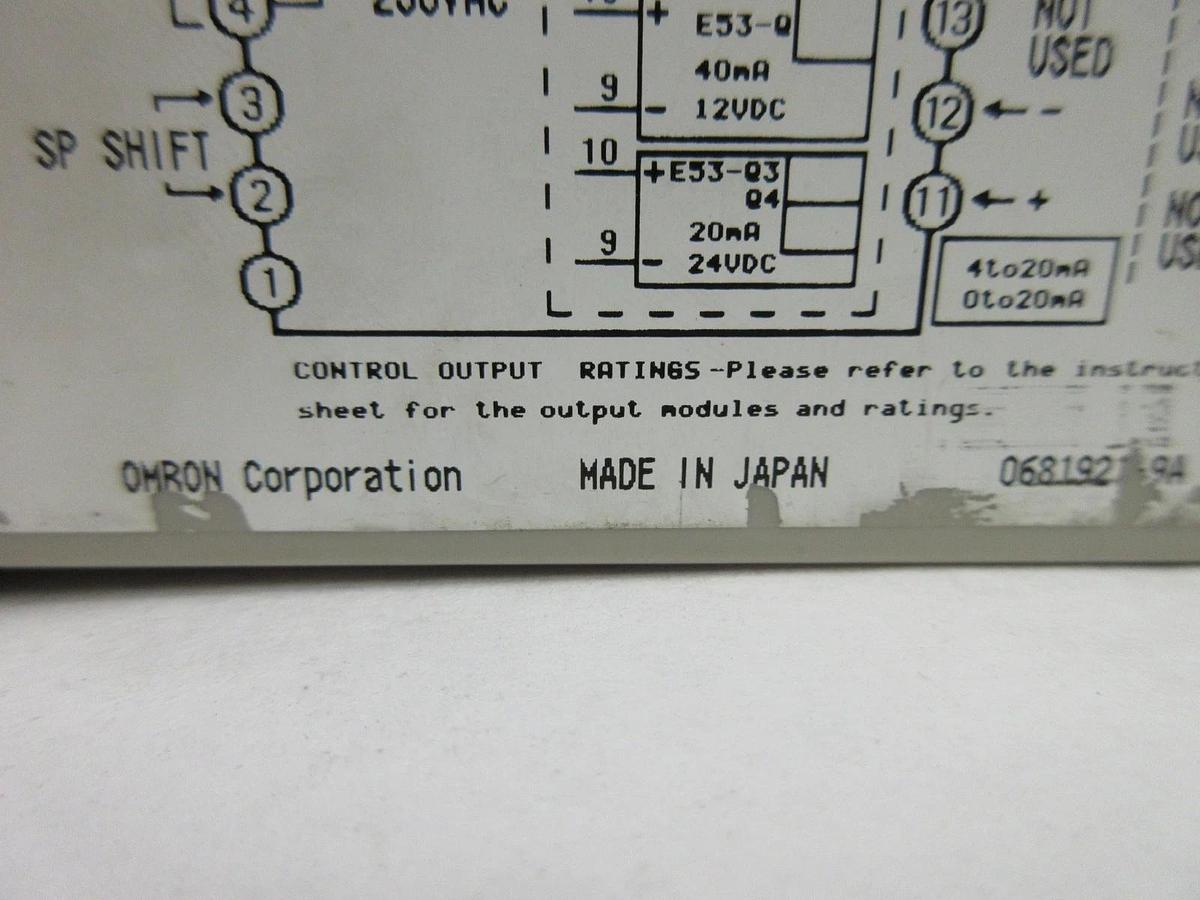 Used Omron E5AX-LA02 Digital Process Temperature Humidity Controller E5AX Lot of 3