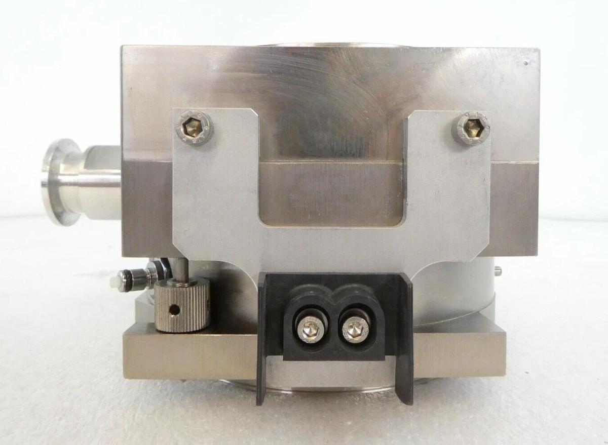 Used Waters EP00033 Xevo Q2 QTof Interface Curtain Plate Base Assembly Working