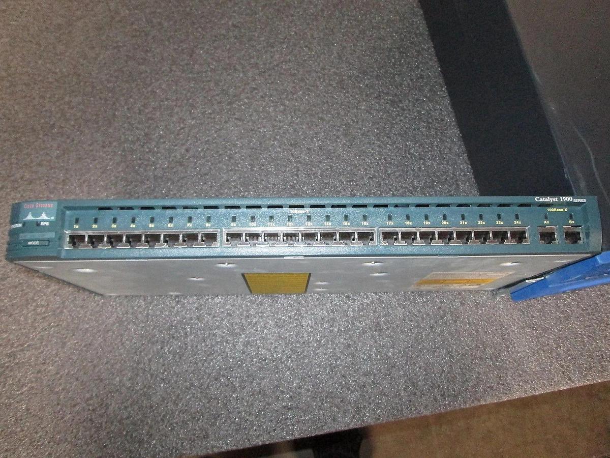 Used CISCO Catalyst 1900 Series Switch Semiconductor Used Working