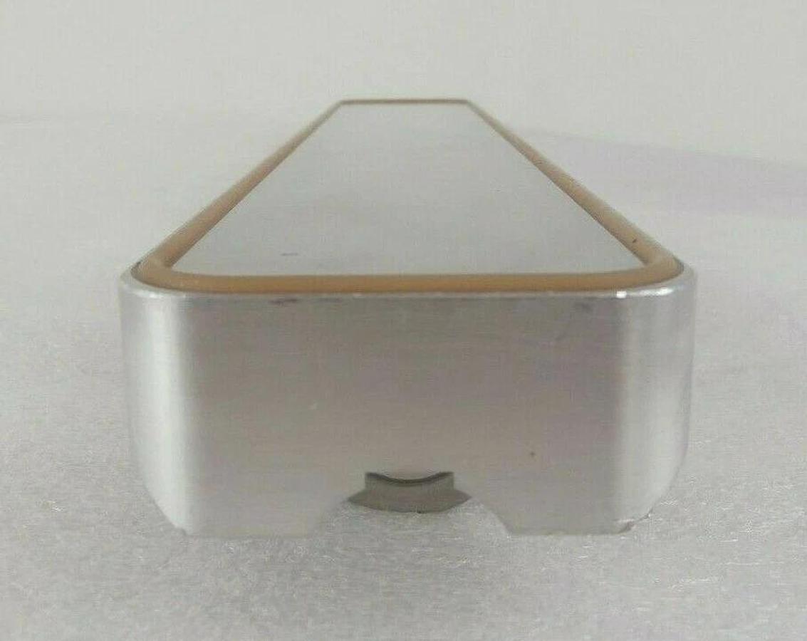 Used AMAT Applied Materials Slit Valve Door Assembly 0021-70063 300mm Centura Ultima