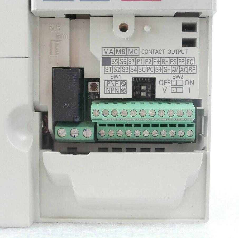Used Yaskawa Electric CIMR-V7AA21P5 Inverter Drive VS Mini V7 Nikon NSR System Spare