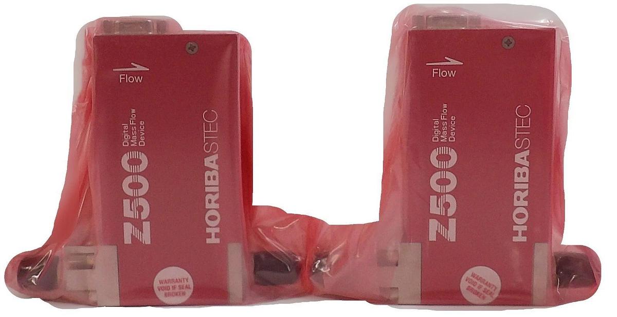 Horiba STEC Z500 Mass Flow Controller MFC SEC-Z522MGXN Lot of 2 New