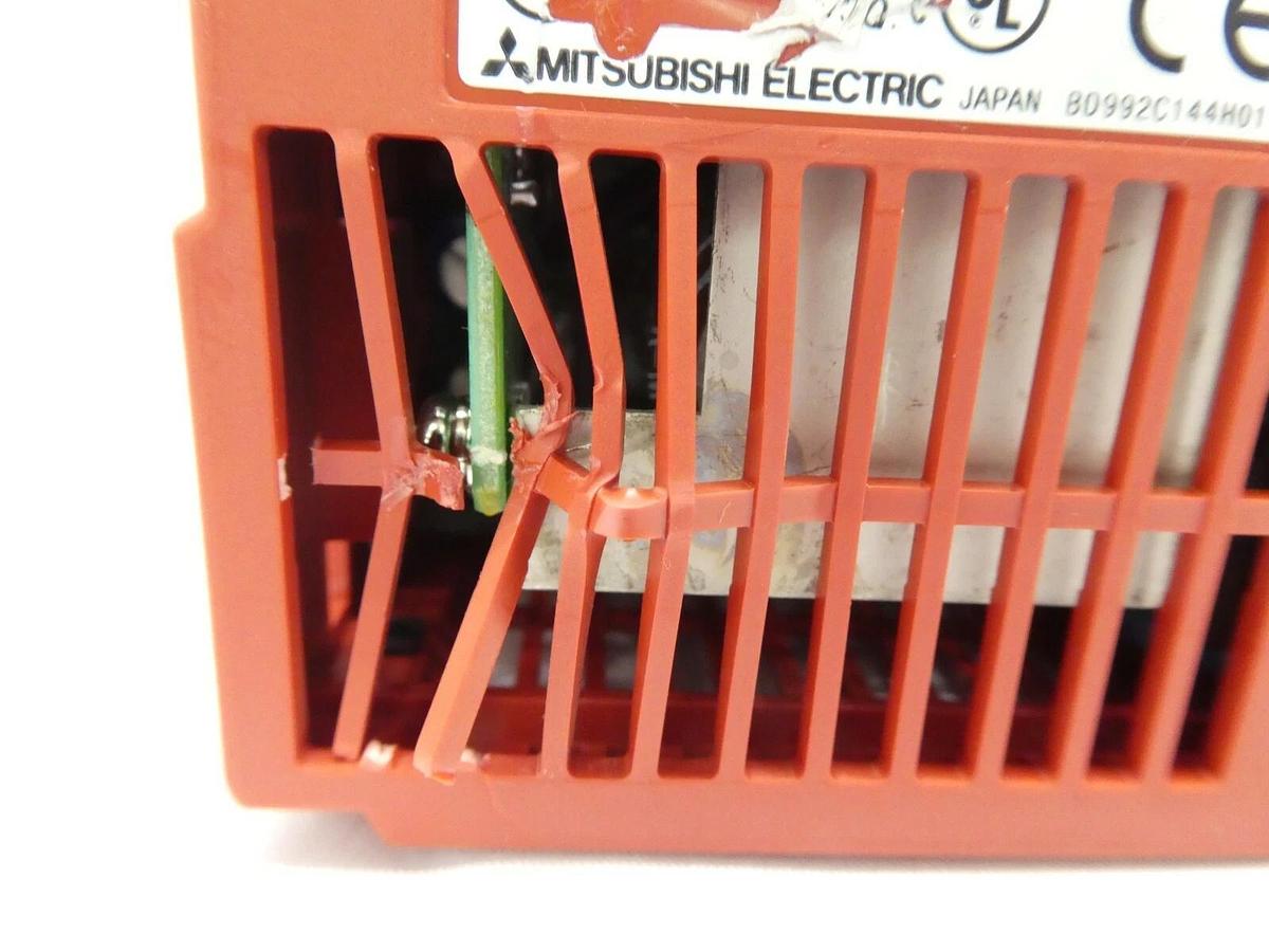 Used Mitsubishi MELSEC-Q PLC Control Assembly Q02HCPU QX42 QY41P Damaged Case As-Is