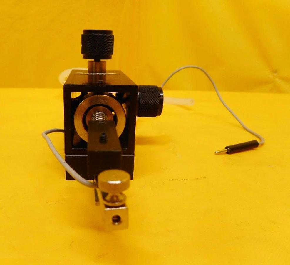 Used Signatone S-725-SLV Micropositioner Used Working