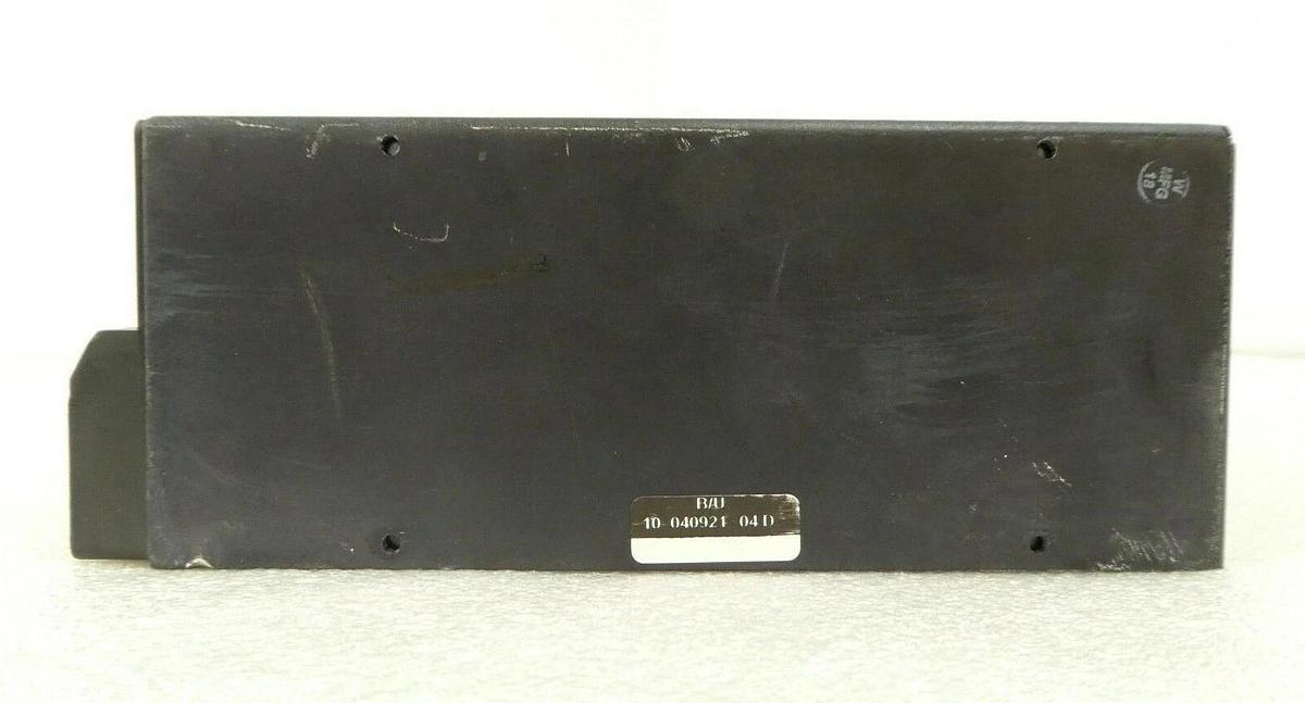 Used Vicor MM2-15505 Power Supply mini MegaPAC Novellus Systems 27-103559-00 Working