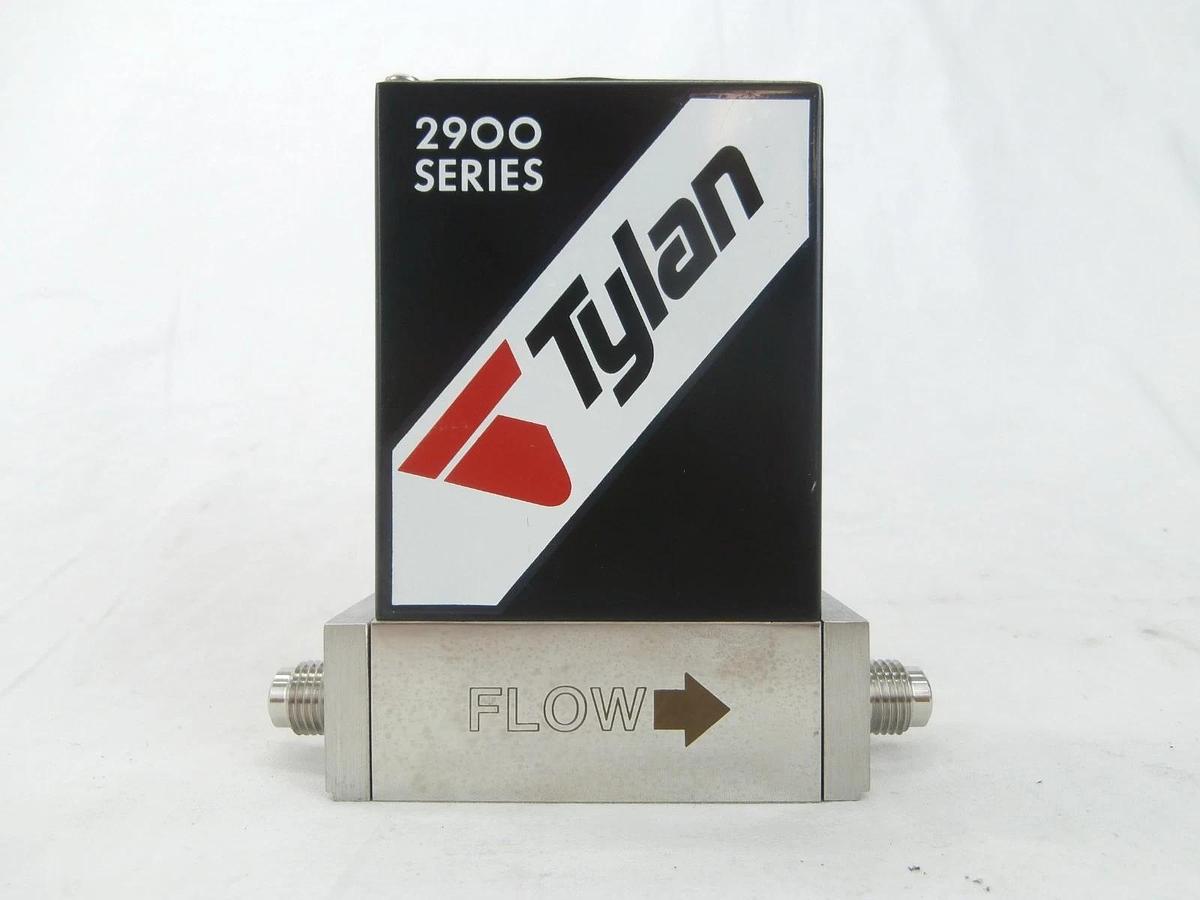 Used Tylan General FC-2902M Mass Flow Controller MFC 2900 Series 500 SCCM Cl2 Used
