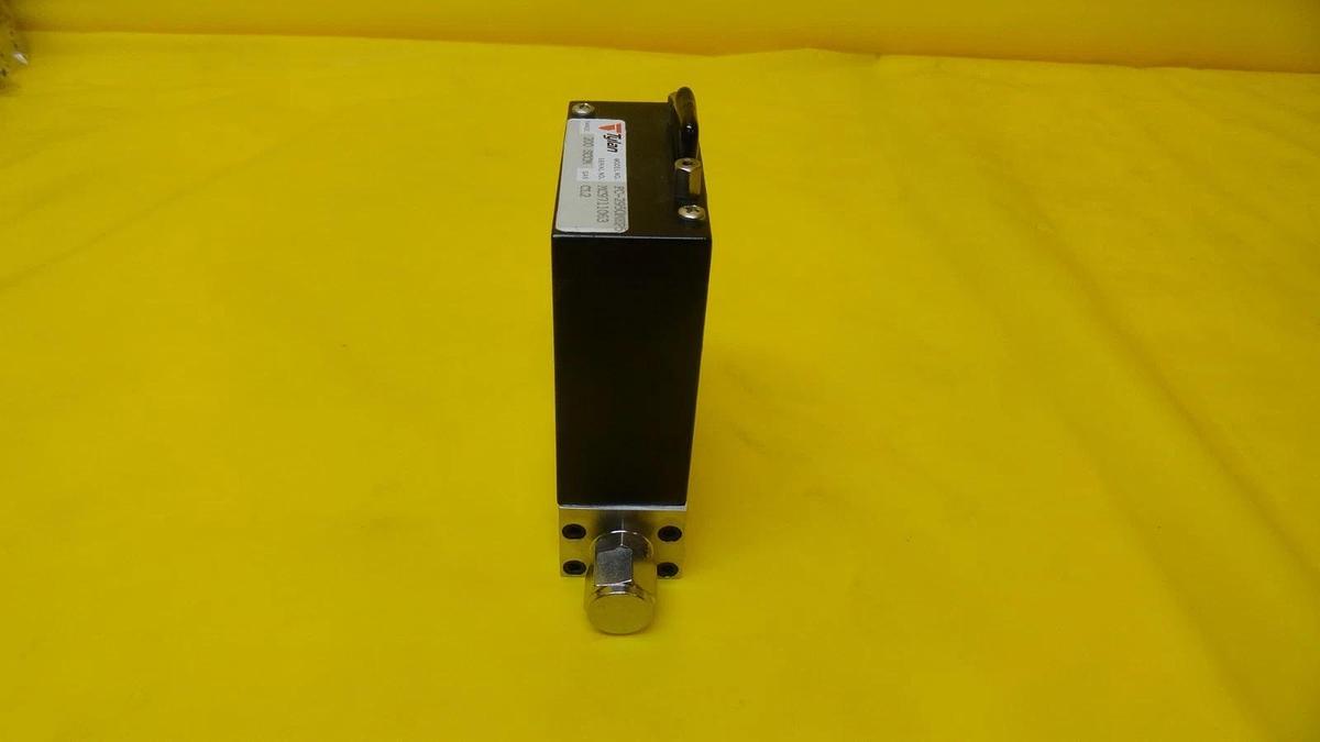 Used Tylan FC-2950MEP5 Mass Flow Controller MFC 2950 Series 200 SCCM Cl2 Used Working