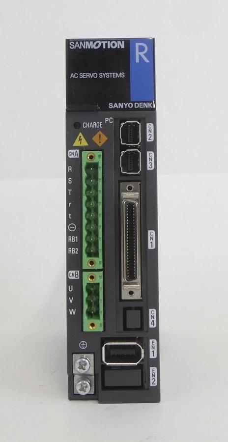 Used Sanyo Denki RS2A01A0AA0 AC Servo Drive SANMOTION R AMAT 0195-14086 Lot of 2