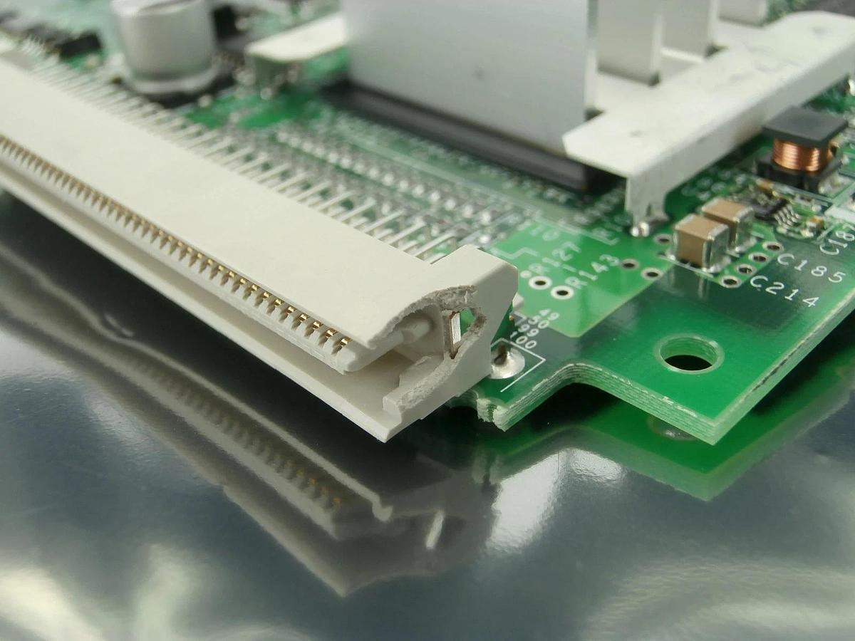Used Yaskawa Electric SGDR-AXC01B Robot Controller PCB Card Rev. B NXC100 Working