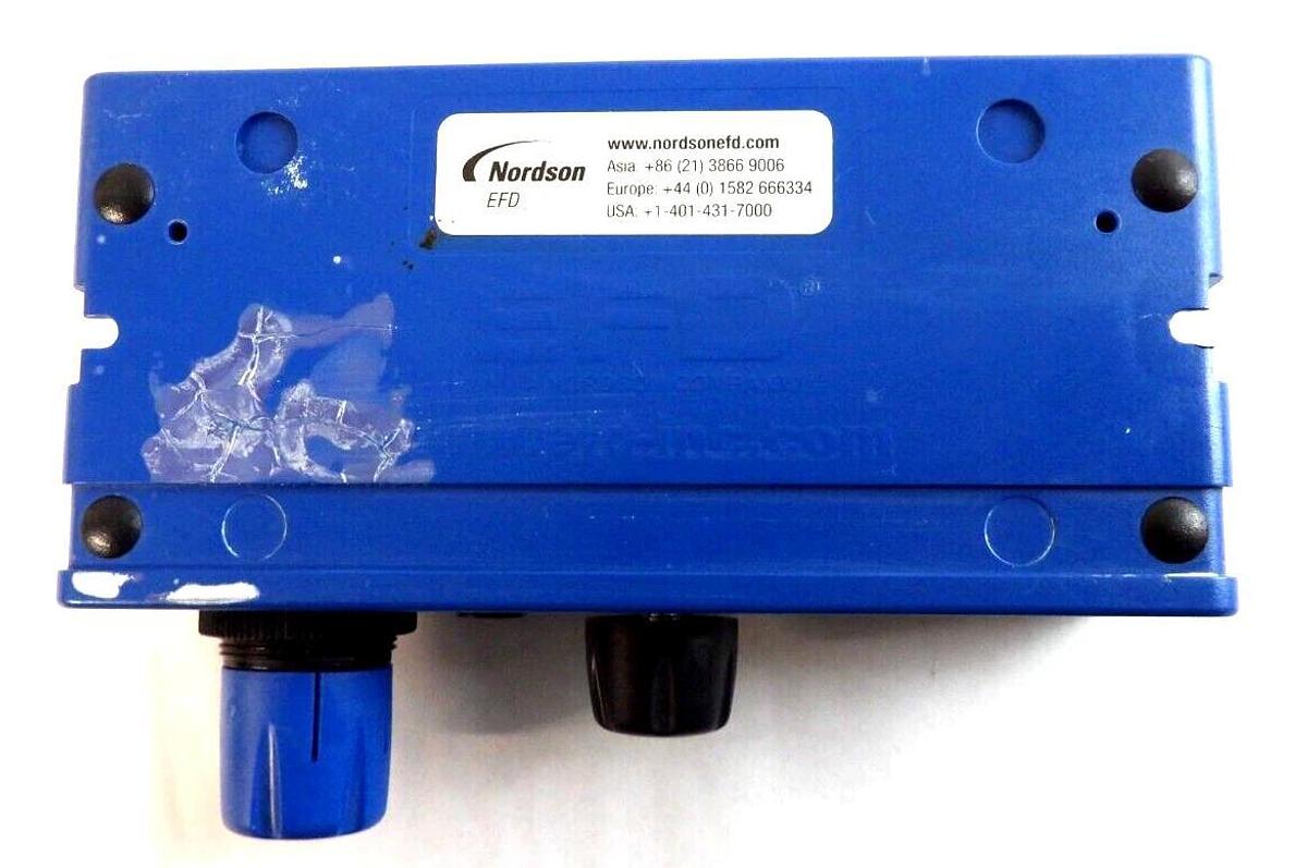 Used Nordson EFD 7012335 Fluid Dispensing System Performus VI Lot of 2 Working