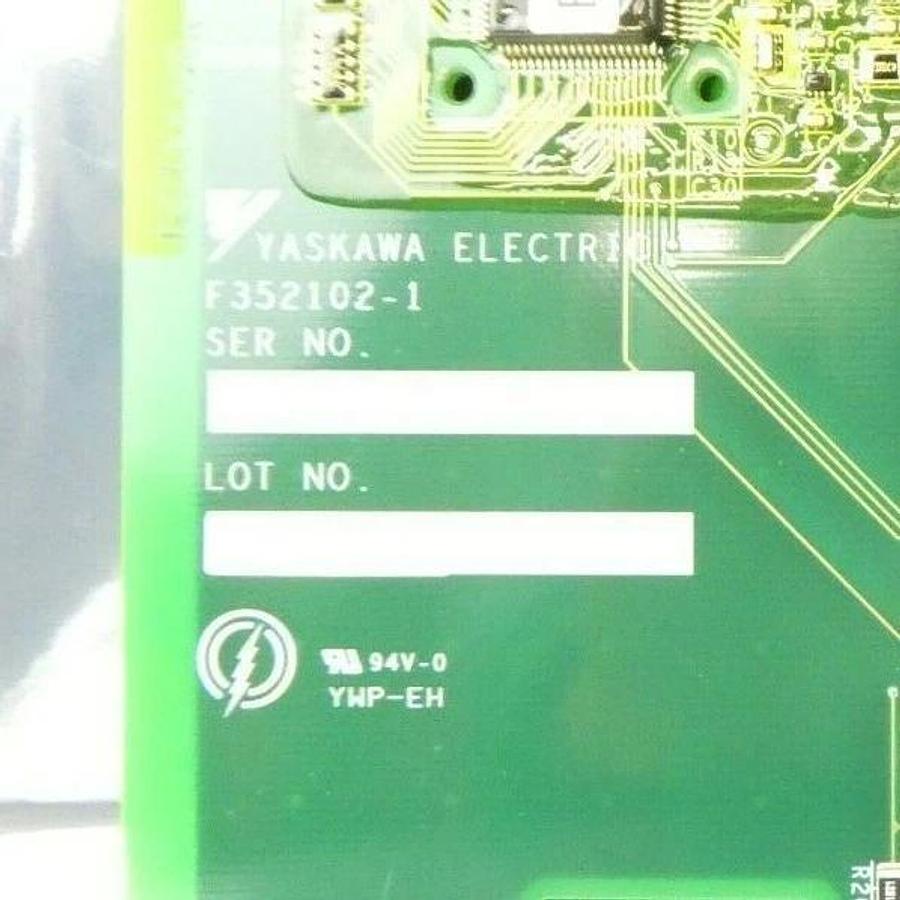 Used Yaskawa Electric SGDR-COBCA01AB Robot Controller PCB F352102-1 NXC100 Working
