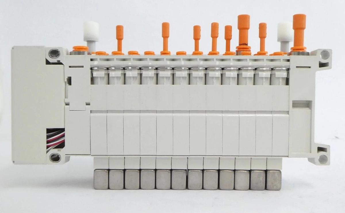 Used SMC VV5Q11-12-X3093V 12-Port Manifold AMAT 4060-00946 Lot of 6 Working Spare