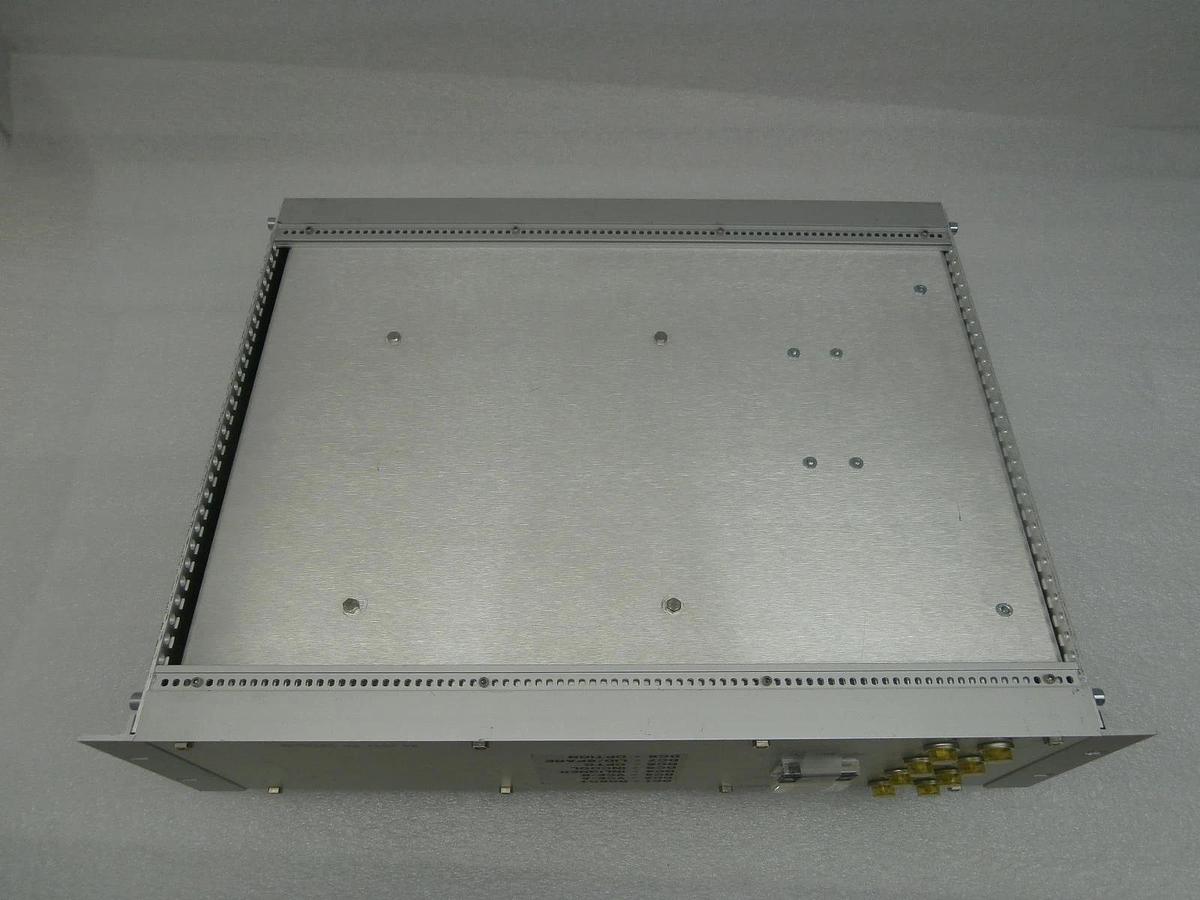 Used Brooks Automation 001-3710-03 26VDC Power Supply 13710-03 Cracked Display Used