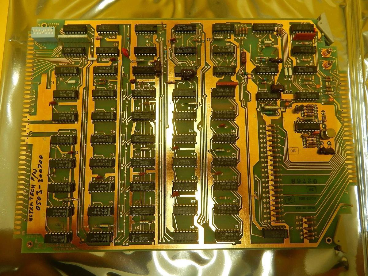 Used HP Hewlett-Packard 10762-60001 Comparator PCB Card Ultratech 0503-300700 Used