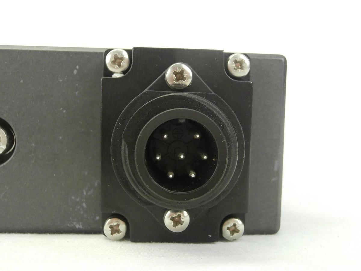 Used VAT 02010-BA24-1003 Pneumatic Vacuum Slit Valve Used Working