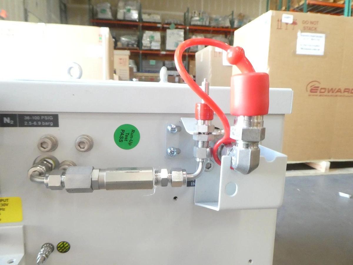 Refurbished iXH 100HT Edwards NRY45G000XS Vacuum Pump IXH100 208V Manufacturer Refurbished