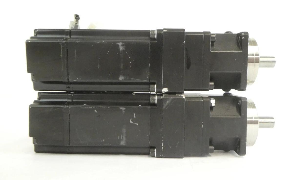 Used Yaskawa SGMAH-04AAF41 YSC-SGMAV-04-001 Servo Motor Lot of 4 Working Surplus