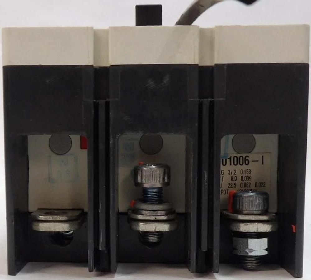 Used Eaton JGE3250NN 3 Pole Circuit Breaker J250E Lot of 2 Working