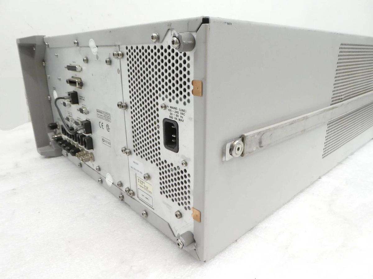 Used Agilent E5515C Wireless Communications Test Set 8960 SERIES 10 Frozen Untested