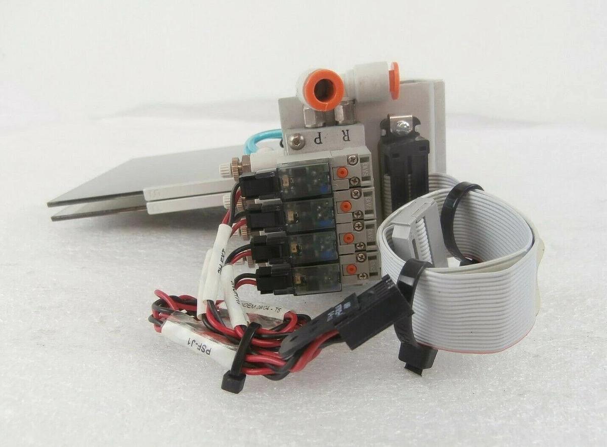 Used KLA-Tencor 0024476-000 Polarized Lens Pneumatic Linear Stage Rev. AD AIT Working