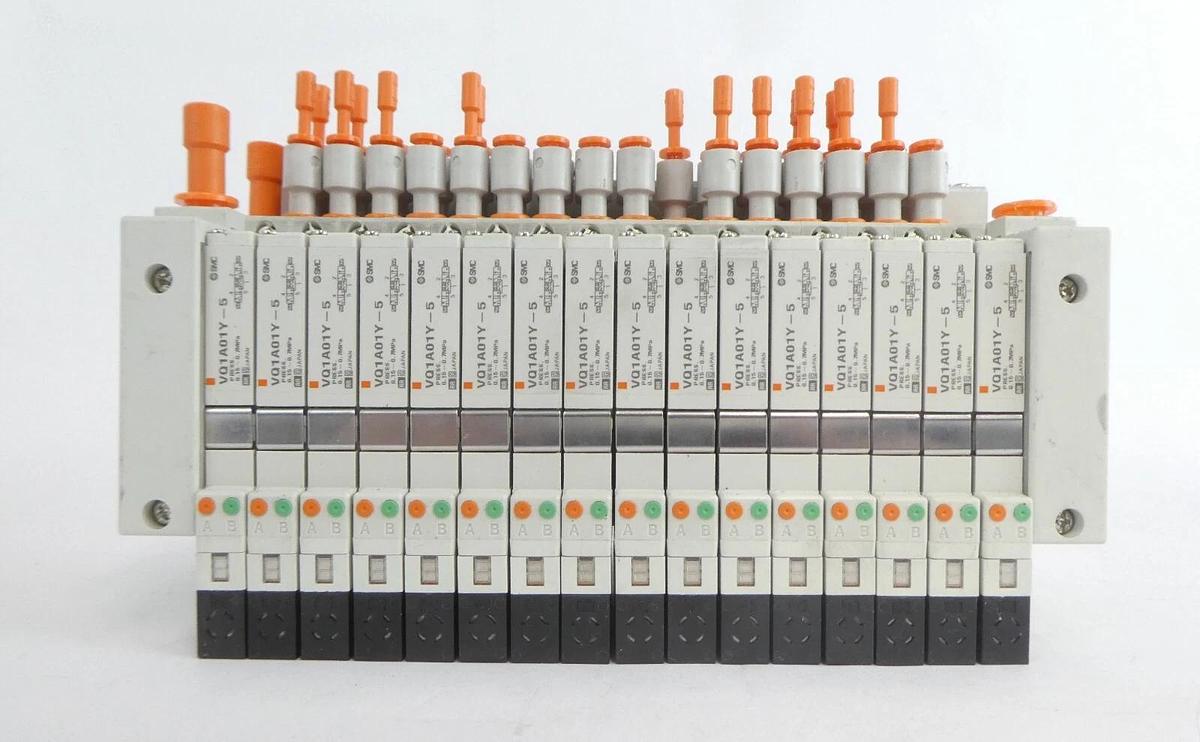 Used SMC VV5Q11 16-Port Pneumatic Manifold Reseller Lot of 4 Working Surplus