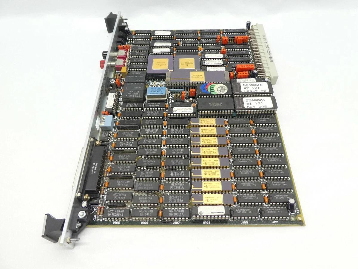 Used Motorola 01-W3293B 02 VME PCB Card MVME 121 Rev. R Working Surplus