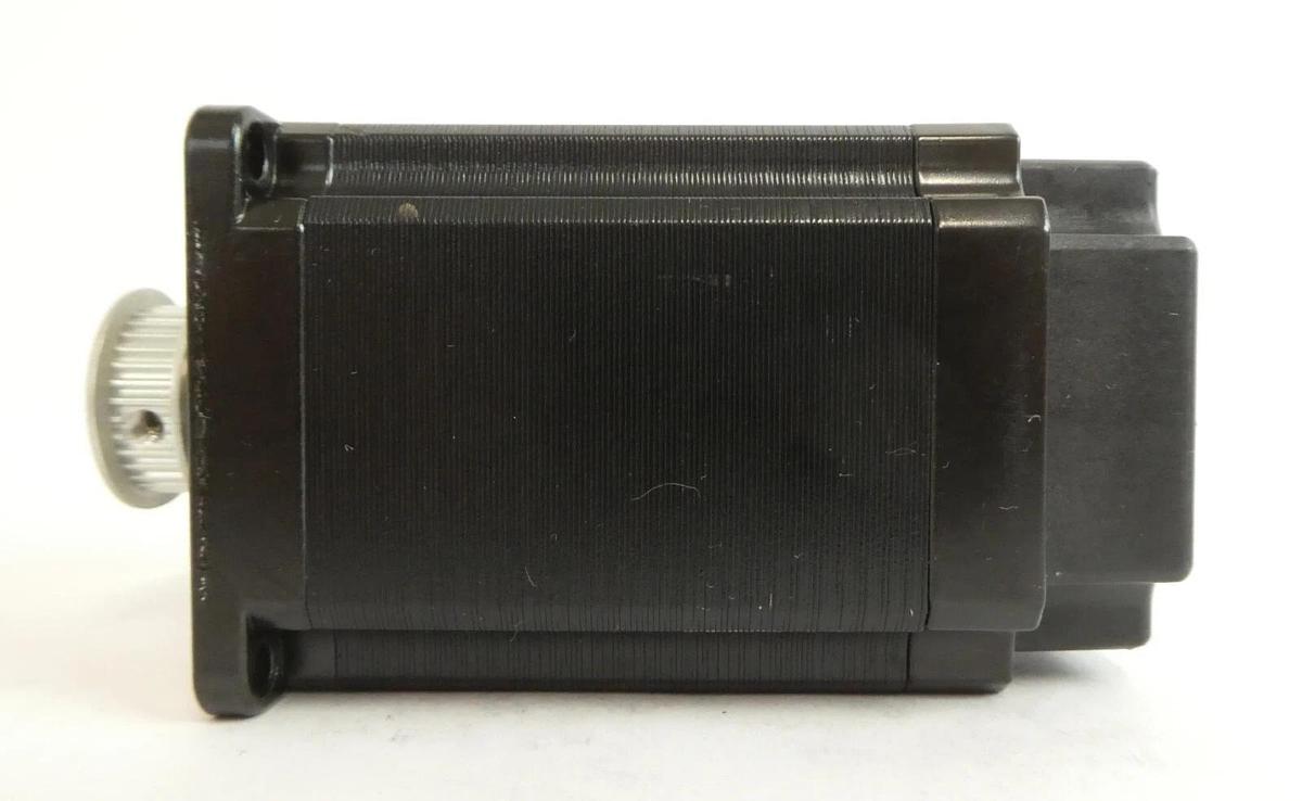 Used Sanyo Denki PBM565DXC20 Servo Stepping Motor PBM565DXC20A01 Lot of 2 Working