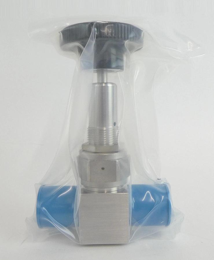 Swagelok SS-BN8VCR8-GR Stainless Steel High Purity Bellows Sealed Valve New