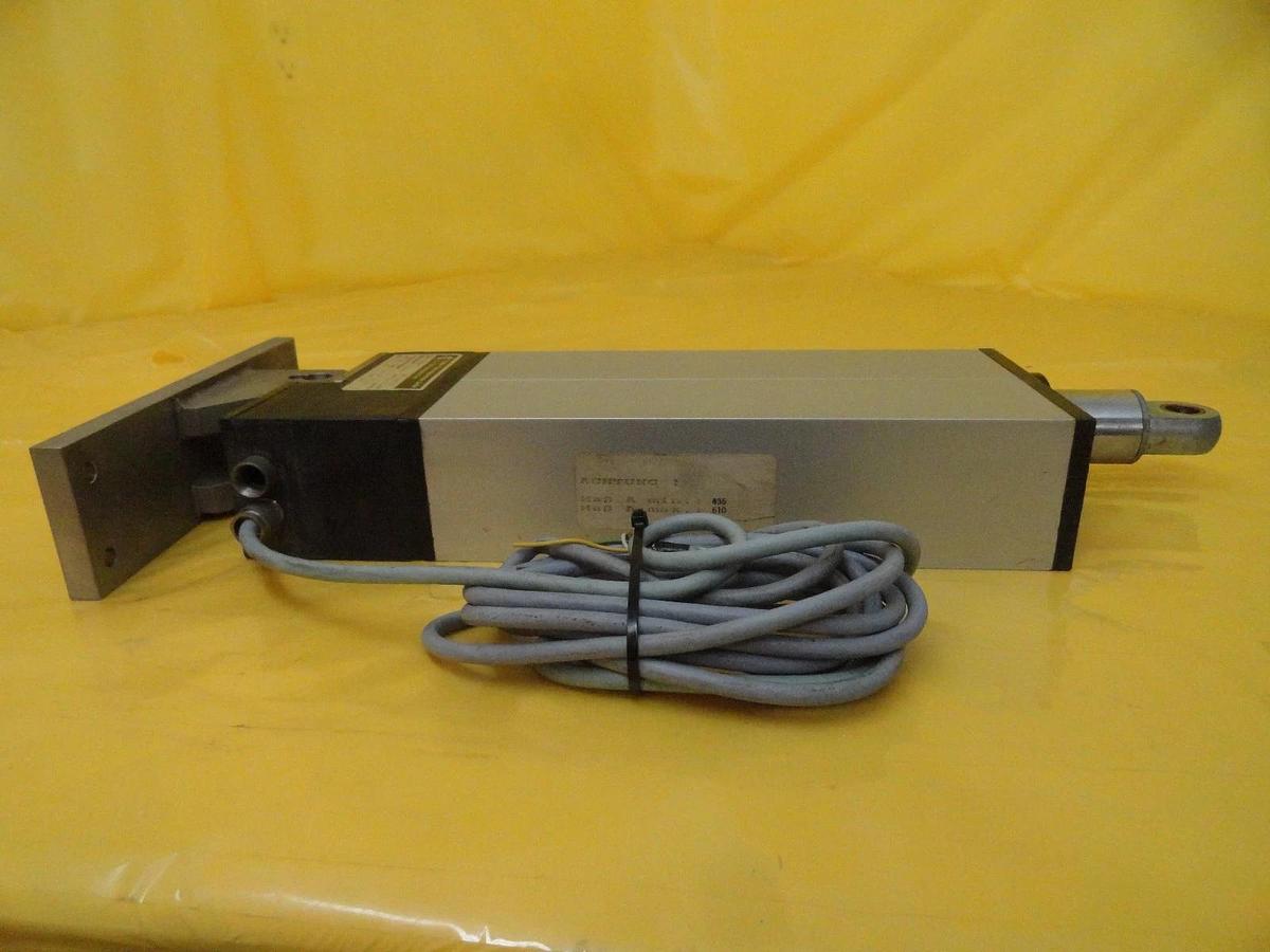 Used Pradler-Getriebetechnik 92090185 Linear Actuator Assembly Used Working