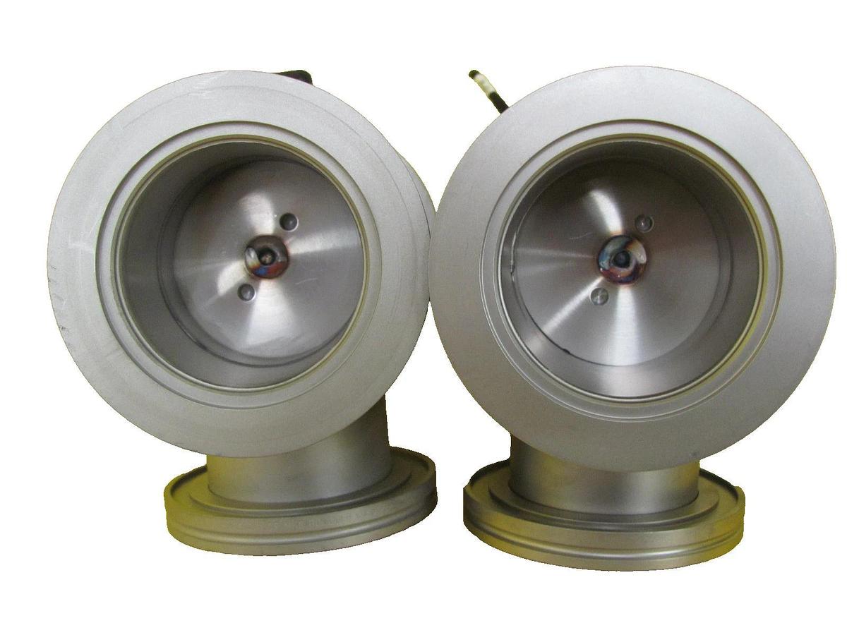 Used MKS Instruments 152-1063P Pneumatic Right Angle Valve Reseller Lot of 2 Surplus