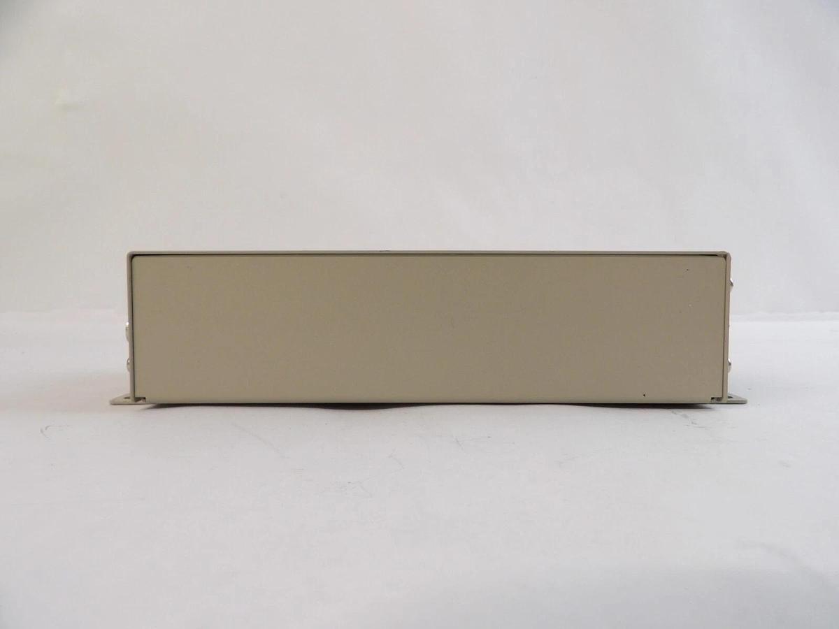 Used Omron V640-HAM11-V2 Amplifier Unit Assembly V640 Series Working Spare