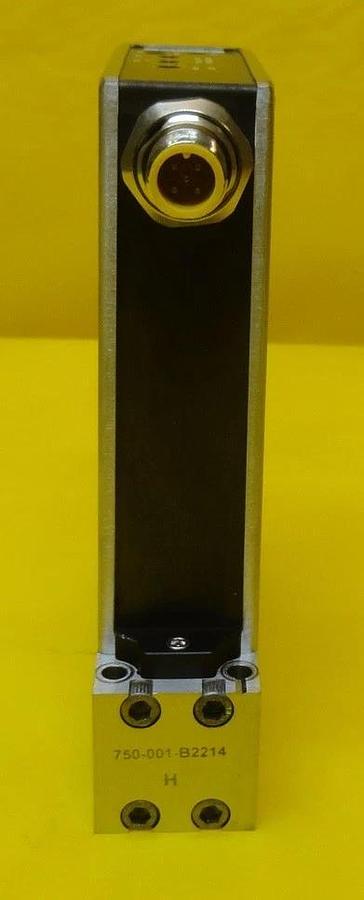 Used Unit Instruments UFC-8565 Mass Flow Controller MFC 15L NH3 8560 Used Working