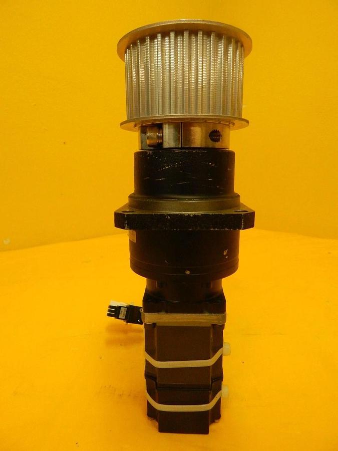 Used Mitsubishi Electric HC-MF2G1-UE AC Servo Motor Gear Head K9020 B Used Working