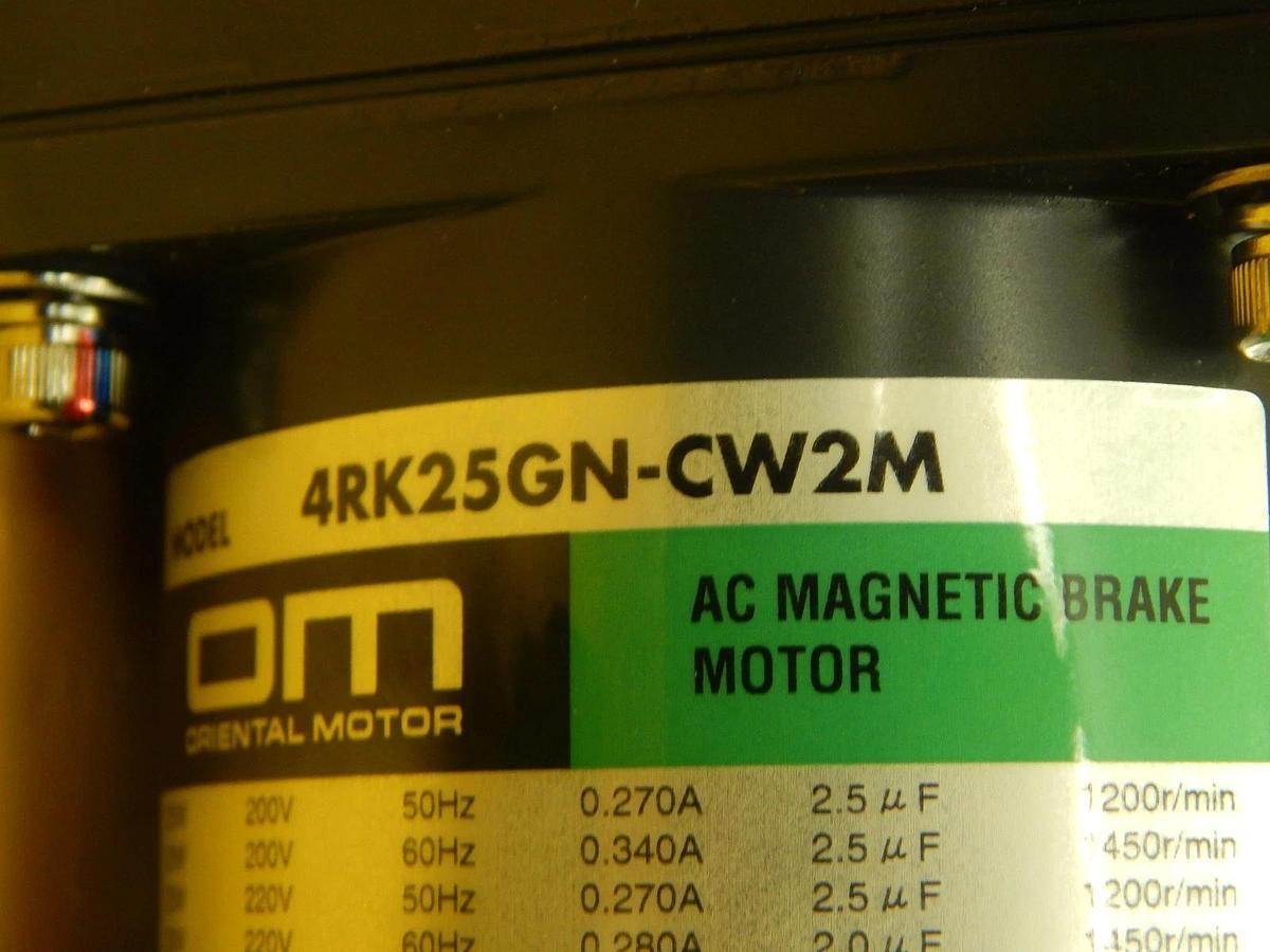Used Oriental Motor 4RK25GN-CW2M AC Magnetic Brake Motor Gearhead 4GN25S Used Working