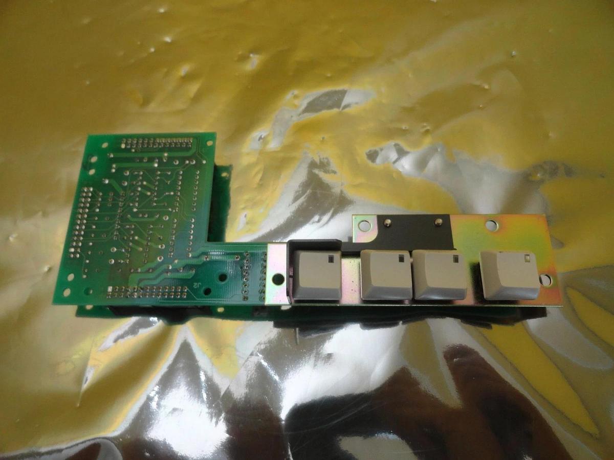 Used Nikon 2S700-552 Microscope Keypad PCB Board 2S070-043 OPTISTATION 3 Used Working