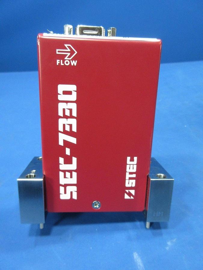 Used Horiba STEC SEC-7330M Mass Flow Controller Ar 500CCM Lot of 2 Used Working