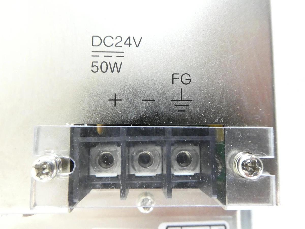 Used Digital Electronics UF7810-DV2-2 15" LCD Flat Panel TEL Tokyo Electron Working